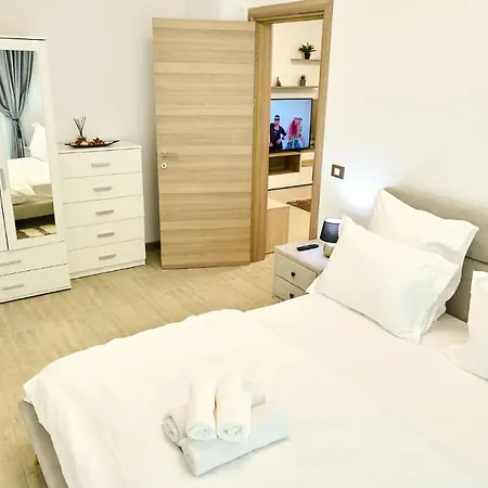 Sunset View Apartment- Pools Apartament Mamaia